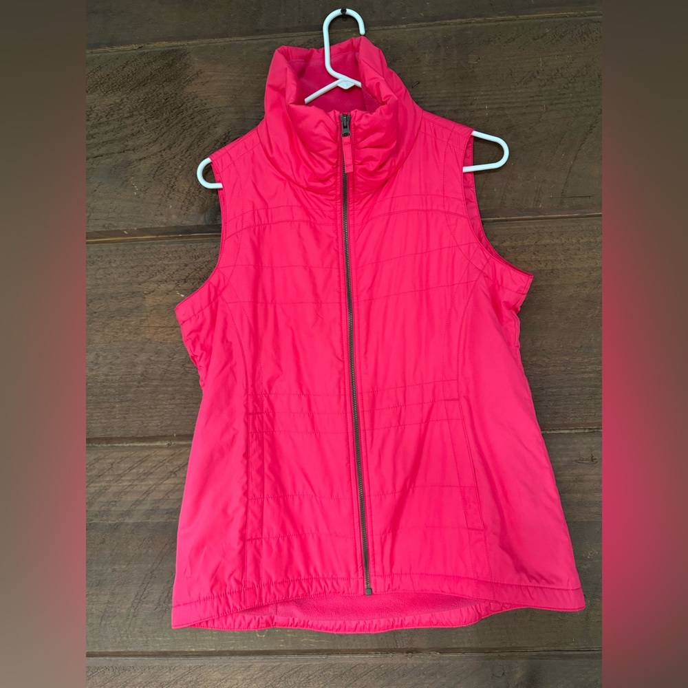 Columbia Women's Hot Pink Quilted Puffer Vest
